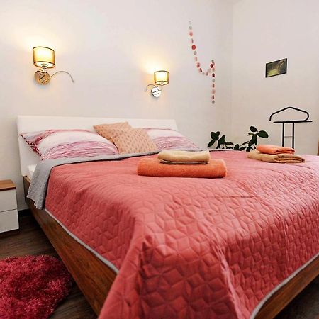 Nobilis Apartman Έγκερ Εξωτερικό φωτογραφία