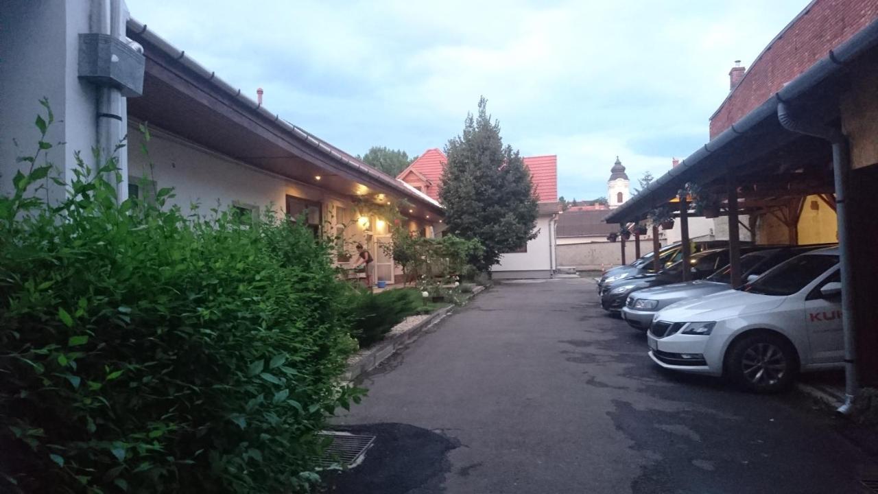 Nobilis Apartman Έγκερ Εξωτερικό φωτογραφία